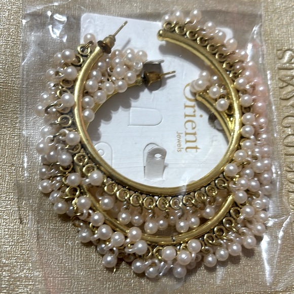 Jewelry - Earring